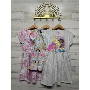 open lace back dress Runaway Princess Dress  Fairy Tong